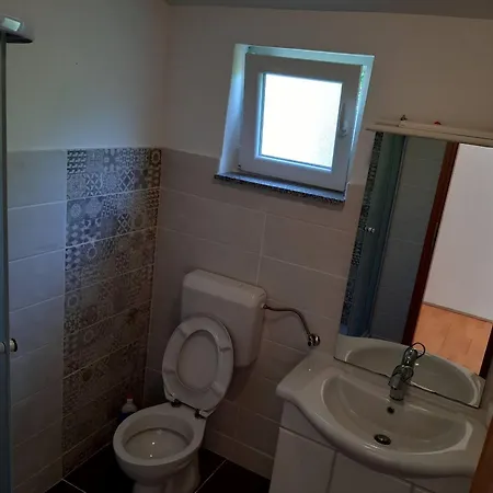 Ivan Apartment *
